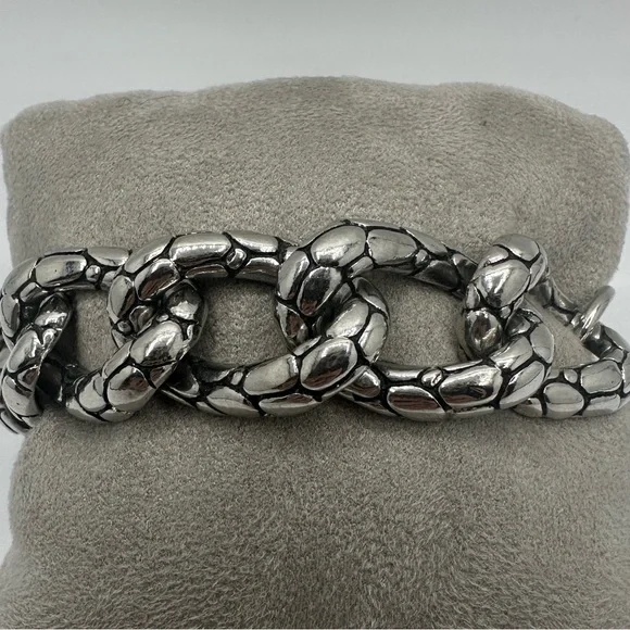 Silver Snakeskin Chain Bracelet - Picture 2 of 6